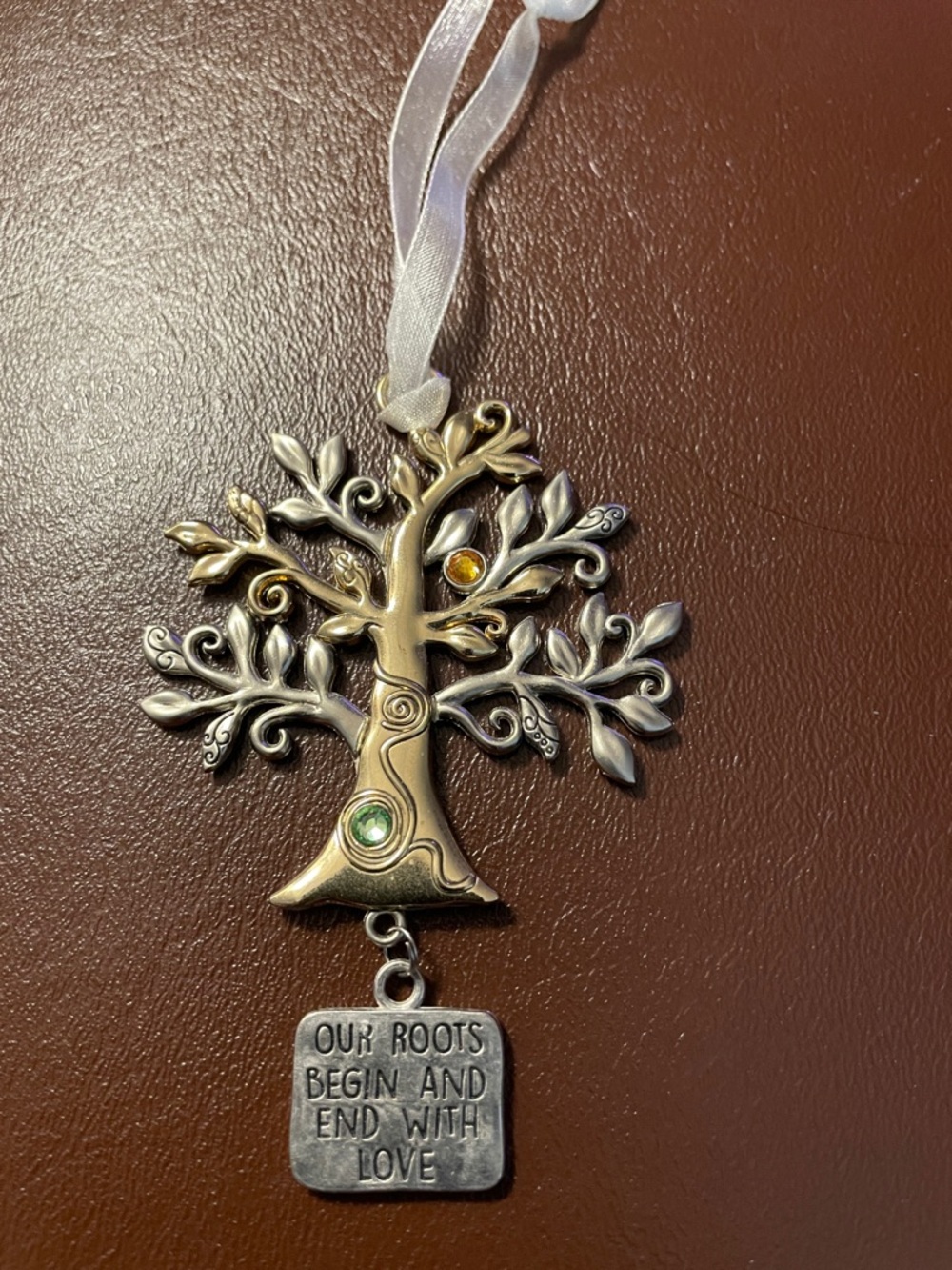 GANZ Car Charm - Tree of Life OUR ROOTS BEGIN AND END WITH LOVE